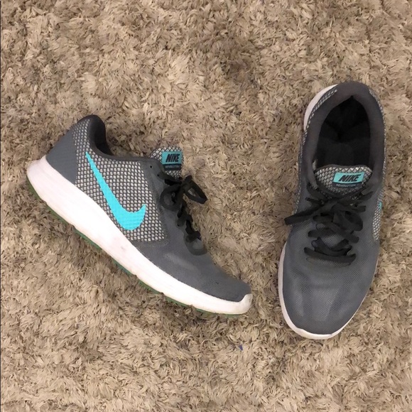 Nike Revolution 3 Mesh Running Sneaker Shoe - Picture 1 of 11